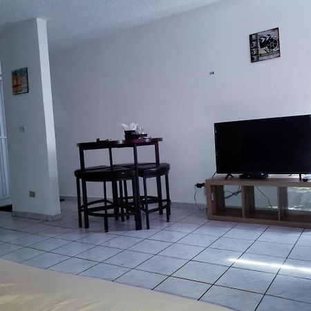 Beach Front Apt Isla Verde 3 Apartment San Juan Exterior photo