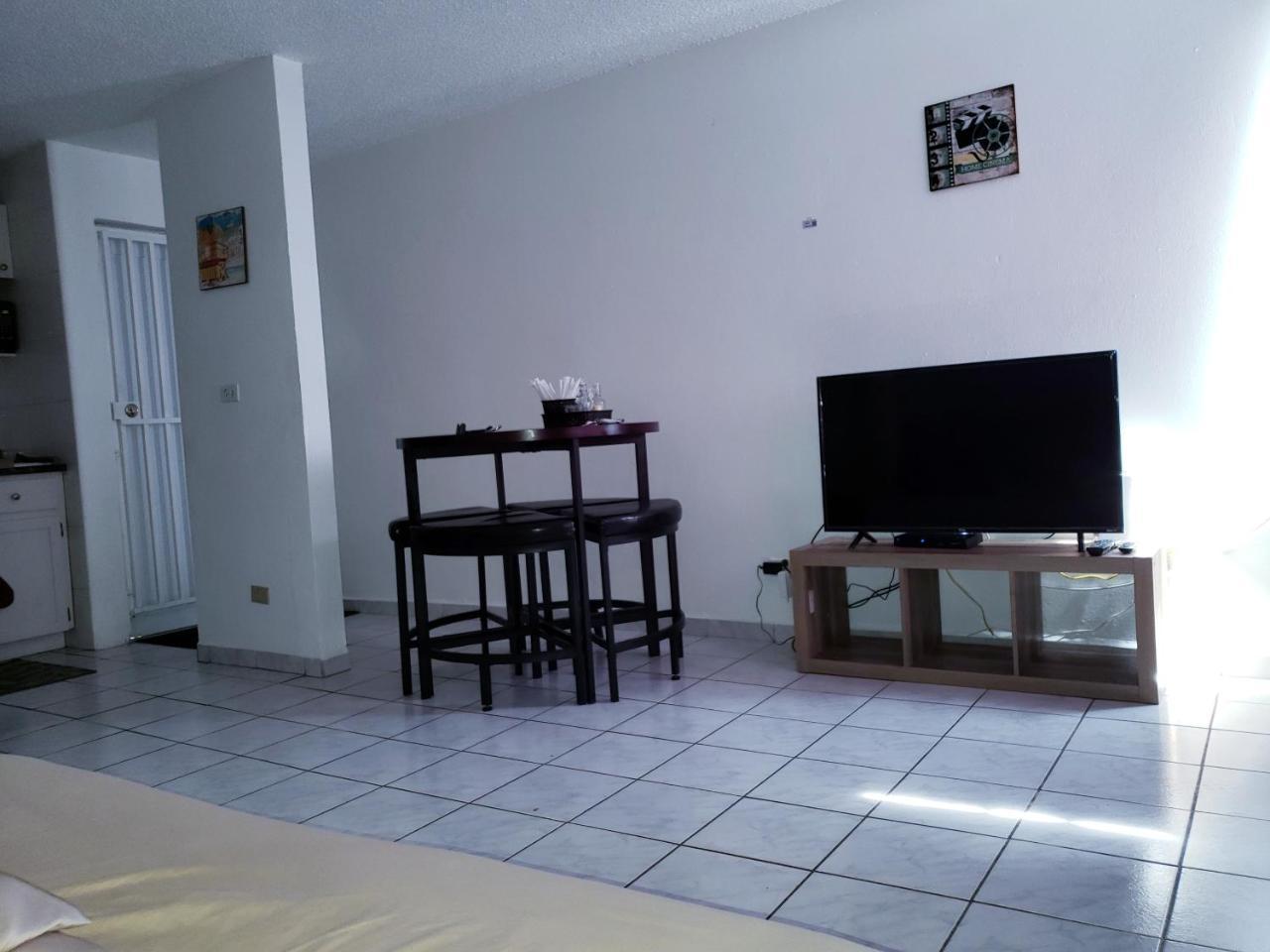Beach Front Apt Isla Verde 3 Apartment San Juan Exterior photo