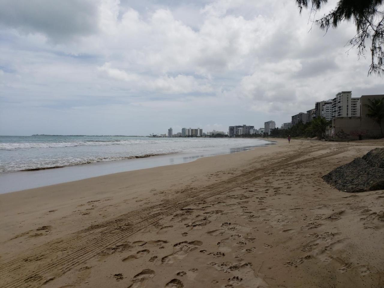 Beach Front Apt Isla Verde 3 Apartment San Juan Exterior photo